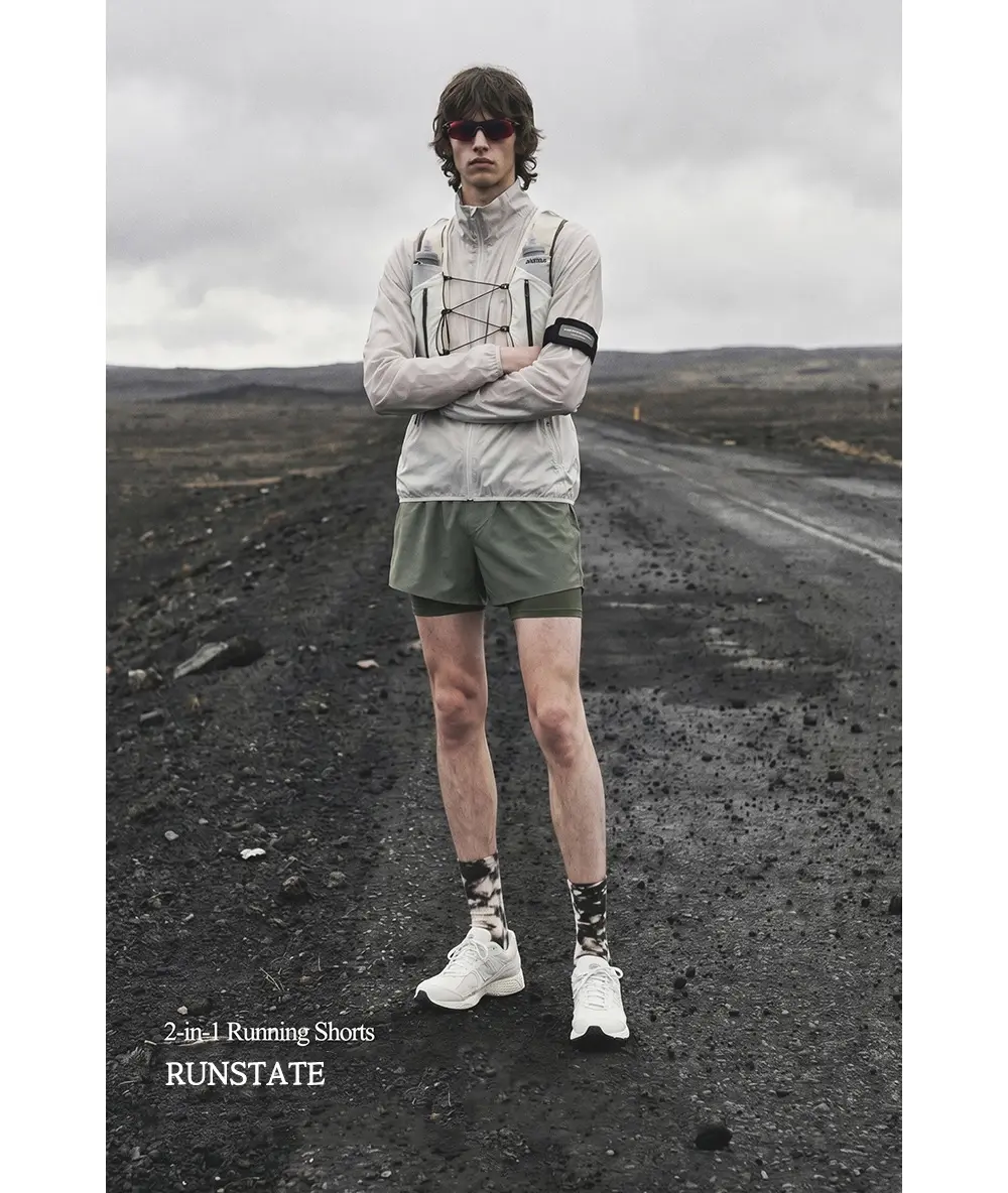 Lookbook Strip